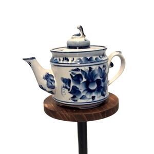 Vintage Gzhel Porcelain Tea Pot Chinoiserie Style Blue White Hand Made Russia
